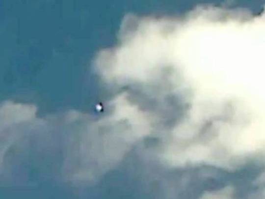 KUMPULAN FOTO & VIDEO PENAMPAKAN SPACESHIP DI SELURUH DUNIA (TERMASUK BULAN) PADA BULAN SEPTEMBER 2012 Ufo_atlanta_georgie-usa-24-september